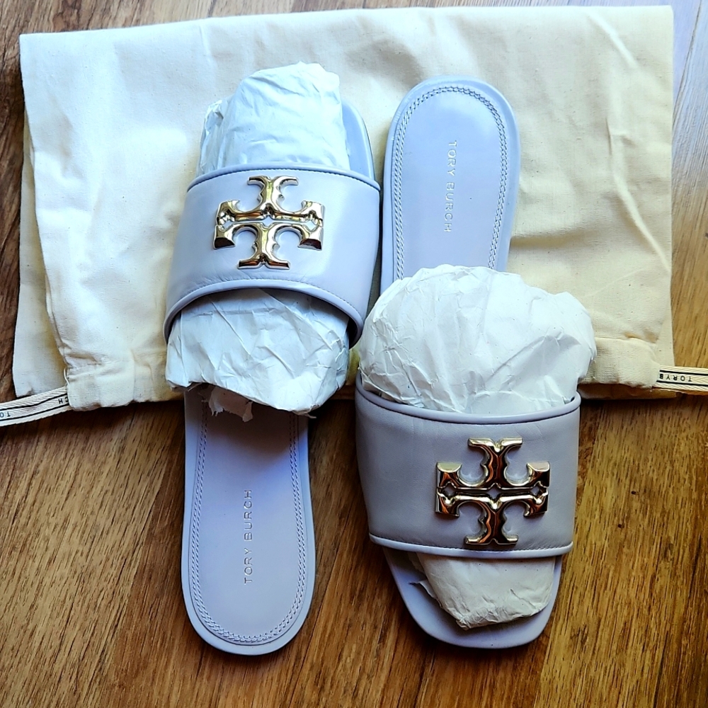 New Rare Tory Burch Eleanor Calfskin Medallion sandals/slides lavender size 8.5